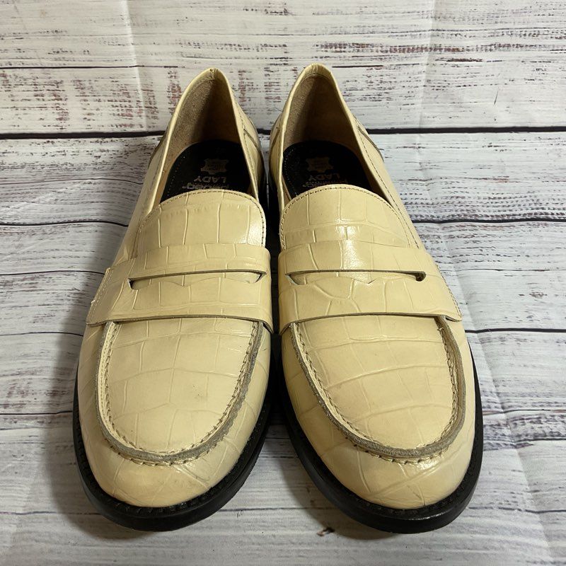 M. GEMI Women's Ivory Croc Embossed Leather Loafer Shoes- SZ 40