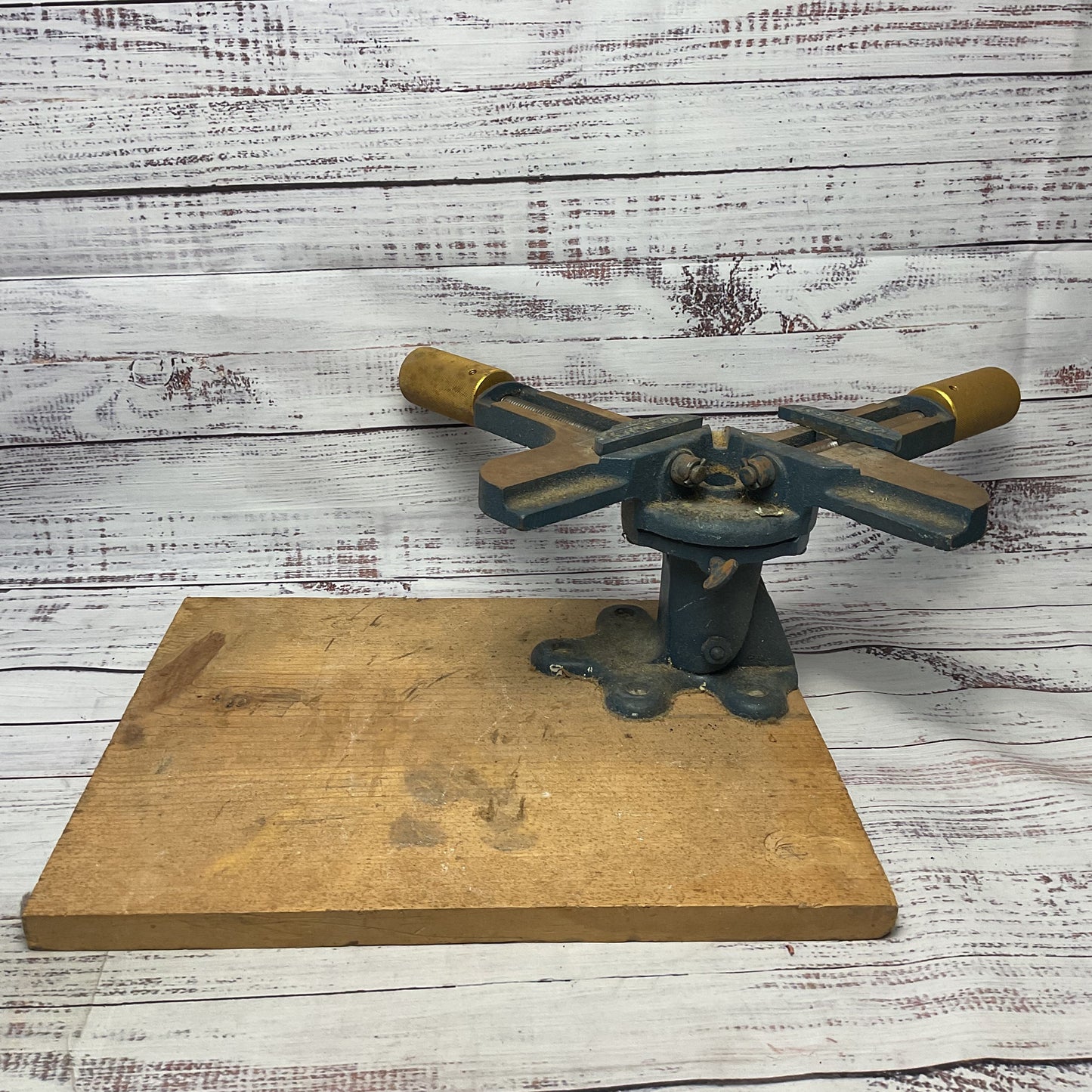 Vintage Stanley No. 400 Tilts And Swivels Picture Frame Vise Mounted