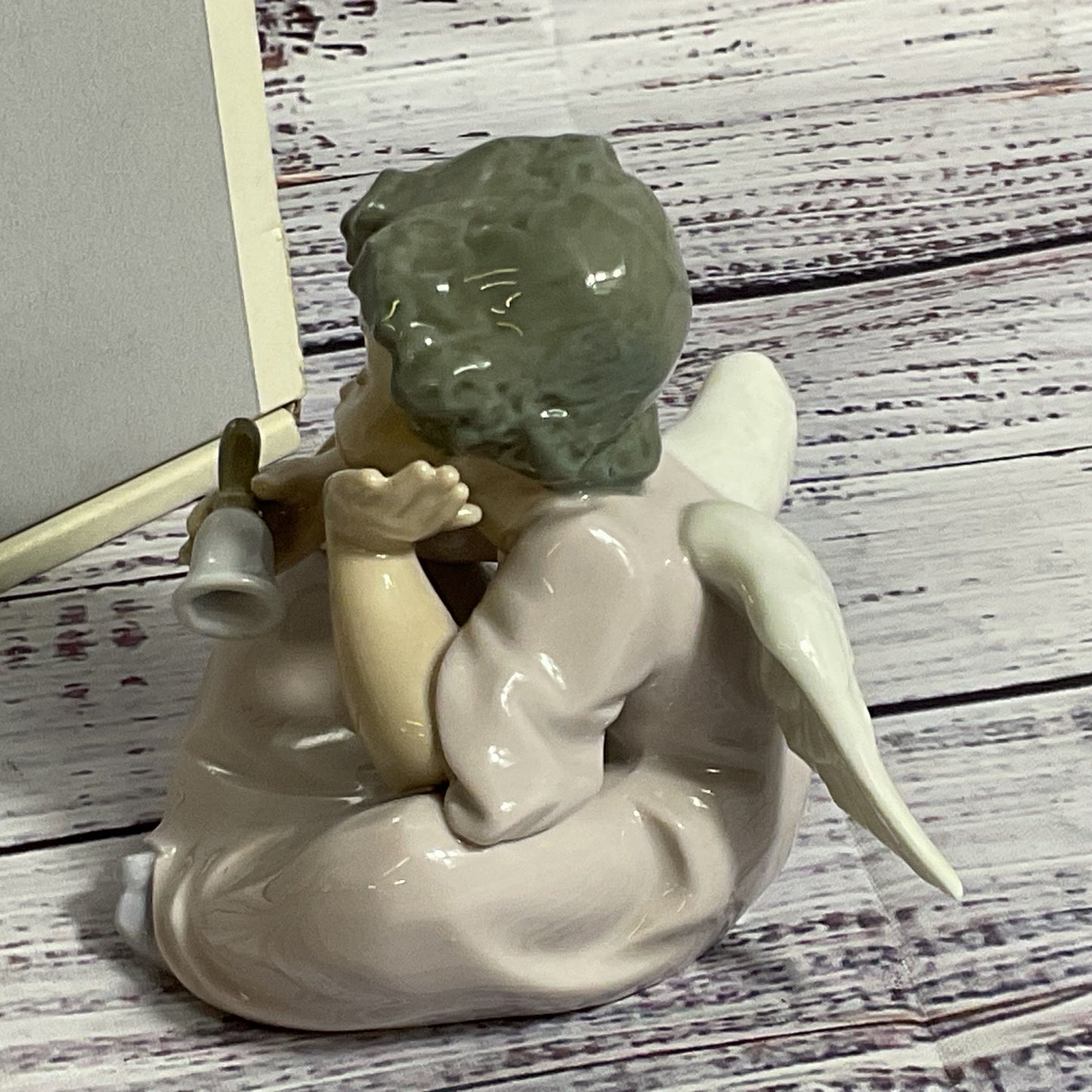 VTG. LLADRO #5723 Angelito Repicando/ Little Angel Chiming Porcelain Figurine