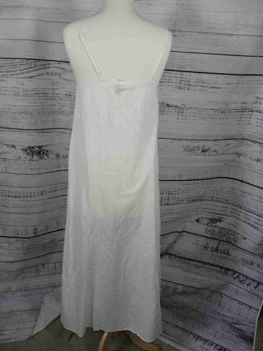 NWT Lilya White Sun Dress Size M