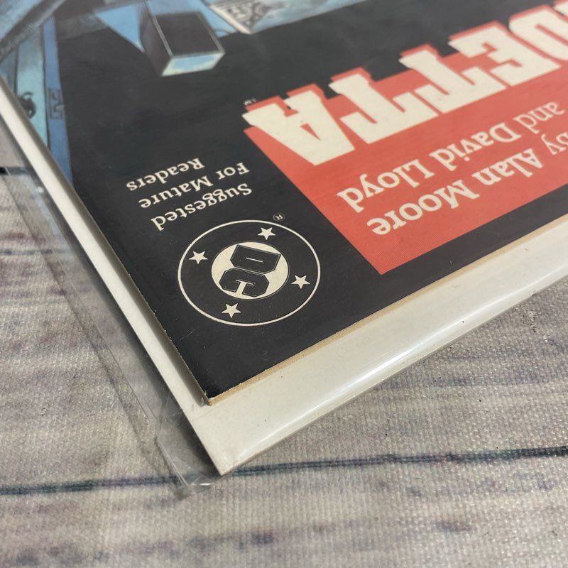 V For Vendetta Vol. 1 & 2 1988 Vintage Dc Superhero Comics