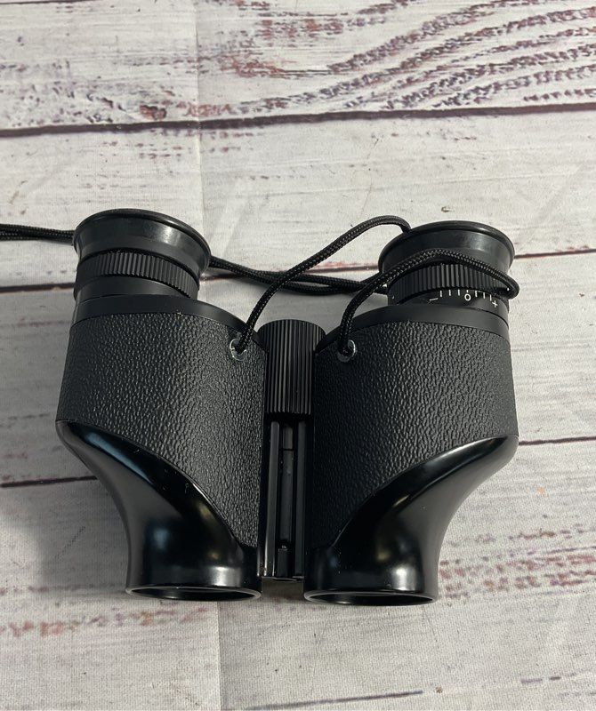 Vintage Minolta Compact 8x20/7.2° Pocket Binoculars Made In Japan