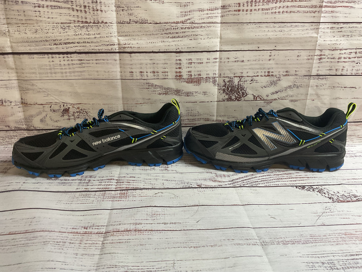 New Balance 610 v3 Black Sneaker Athletic Shoe Men 11.5