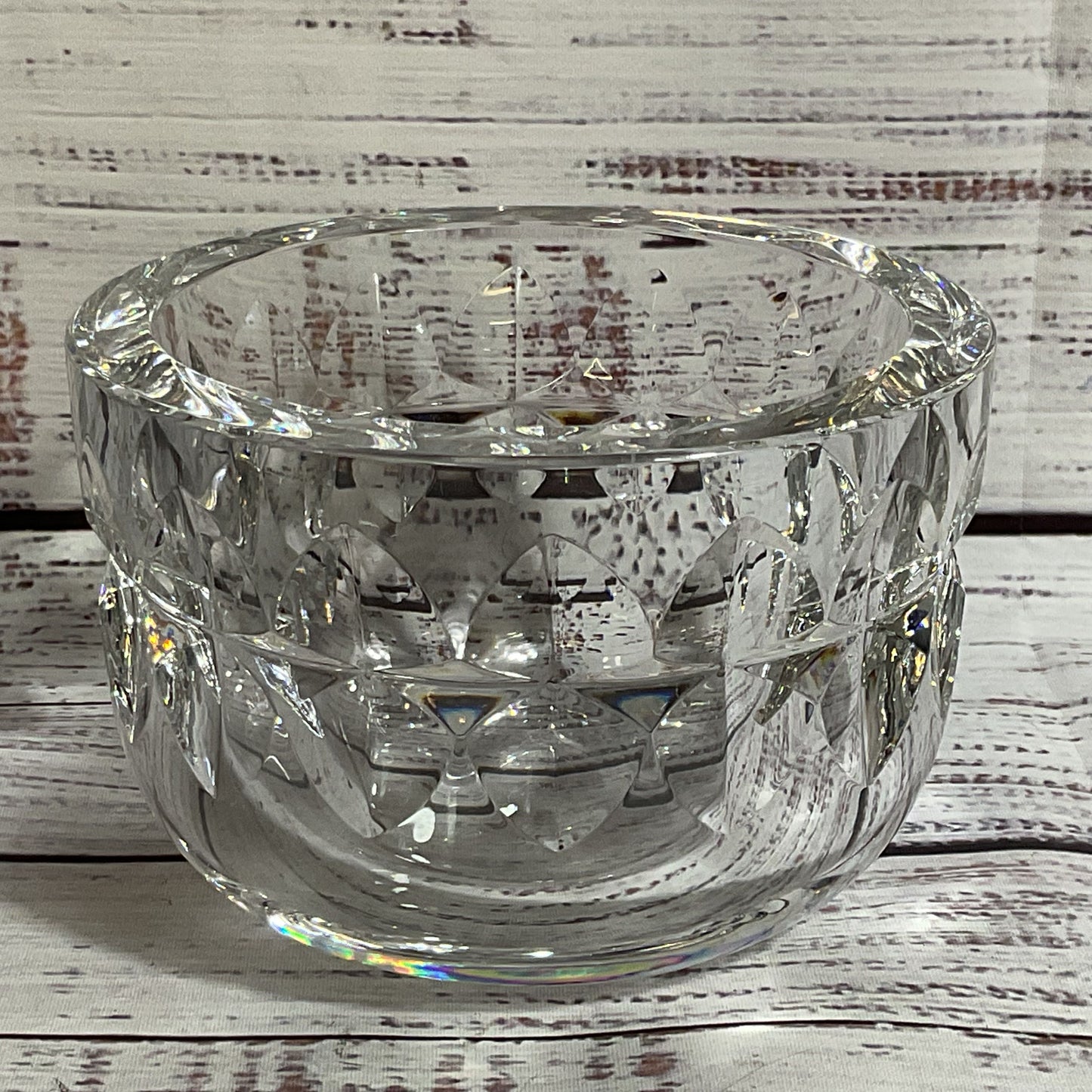 VTG. Signed GORAN WARFF by KOSTA BODA Etched 5" Crystal Bowl