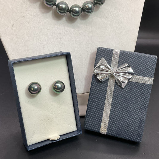 Faux Tahitian Pearl Rhinestone Necklace & Earring Set- 16"