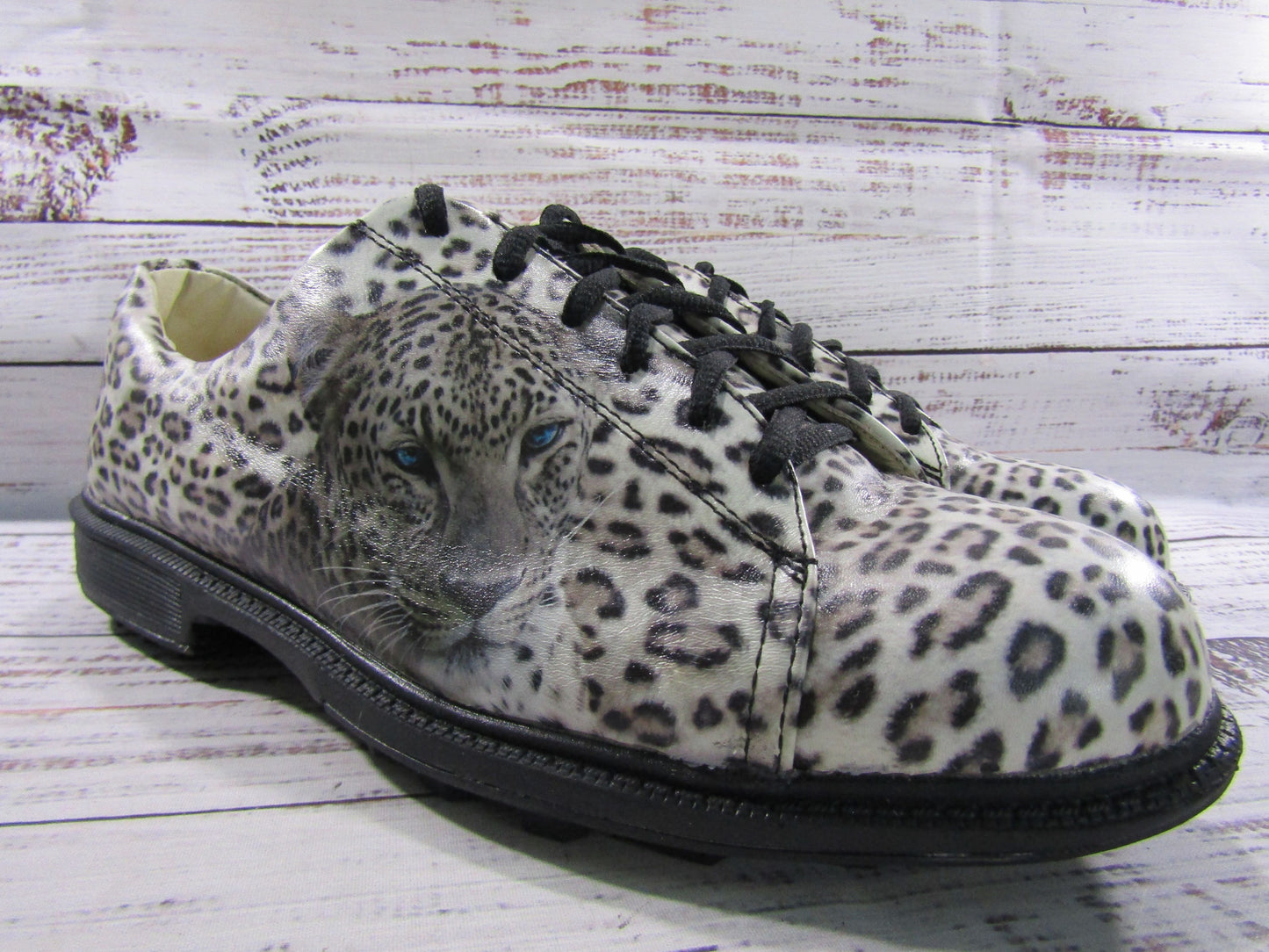 Icon Jolie Women's Multicolor Snow Leopard Print Sneakers Size 11