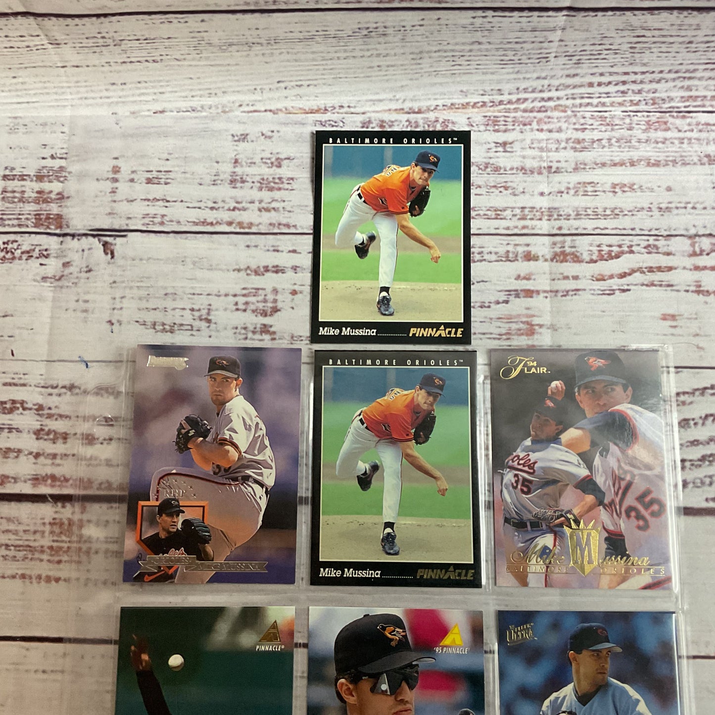 Set of 10 MIKE MUSSINA Baseball Cards- Pinnacle, Fleer, Donruss