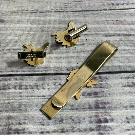 Kinney Blue Enamel/Gold Tone Metal Alaska State Outline Cufflinks & Tie Bar Set