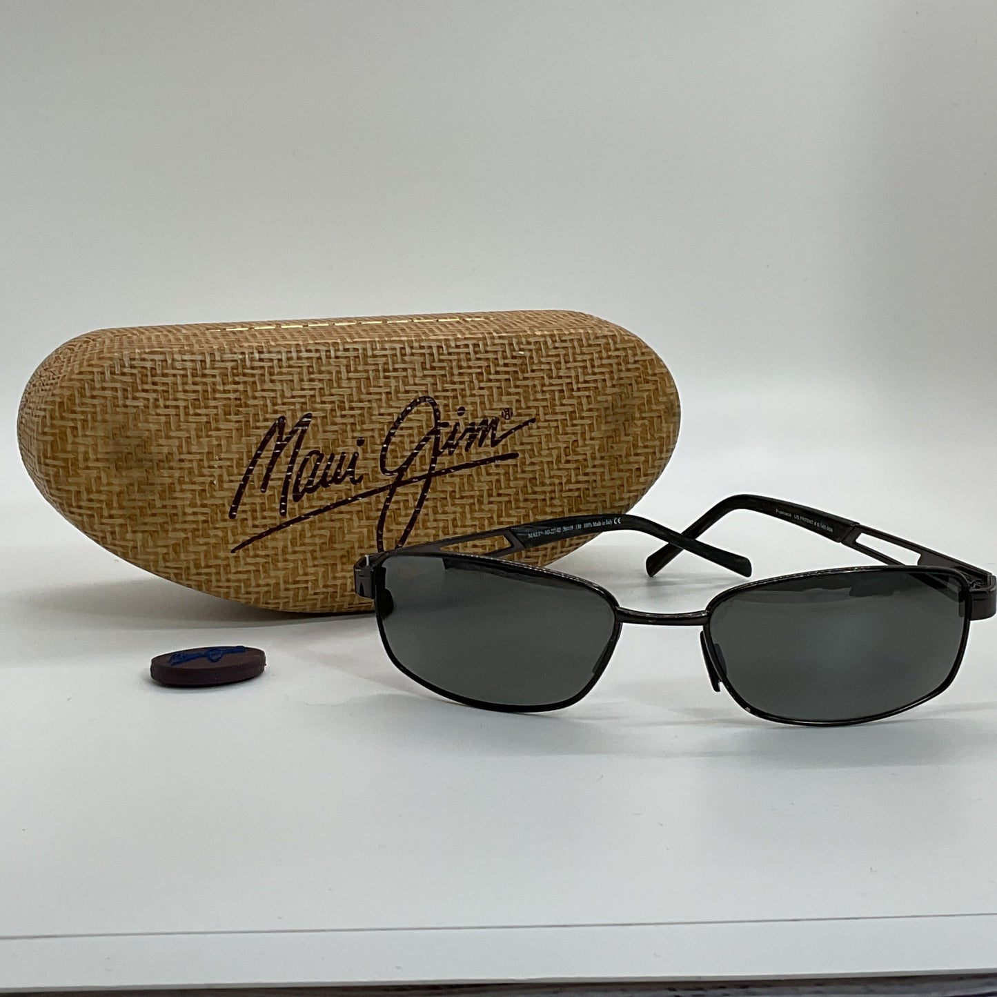 MAUI JIM MJ227-02 Puamana Men's Dark Gunmetal Sunglasses with Case- 56[ ]19 130