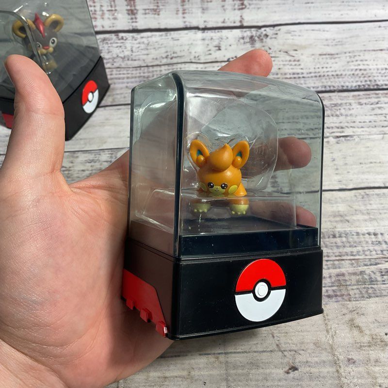 Pokemon Select Battle Figure Set Litleo & Pawmi In Plastic Display Cases
