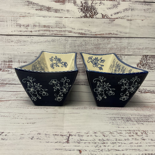 Temp Tations Rectangular Bowl Blue Floral Lace Ceramic Pair Of 2
