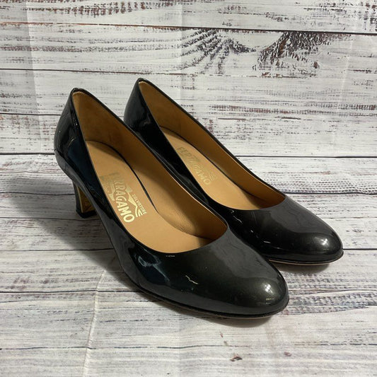 Salvatore Ferragamo Tamina Greenish Gray Patent Leather Pump Heel Women's 7 US