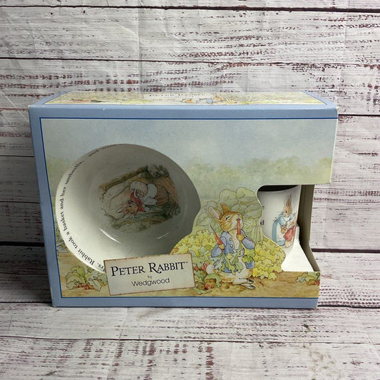 VTG. 1991 Wedgwood Peter Rabbit Bowl, Mug, & Plate Set