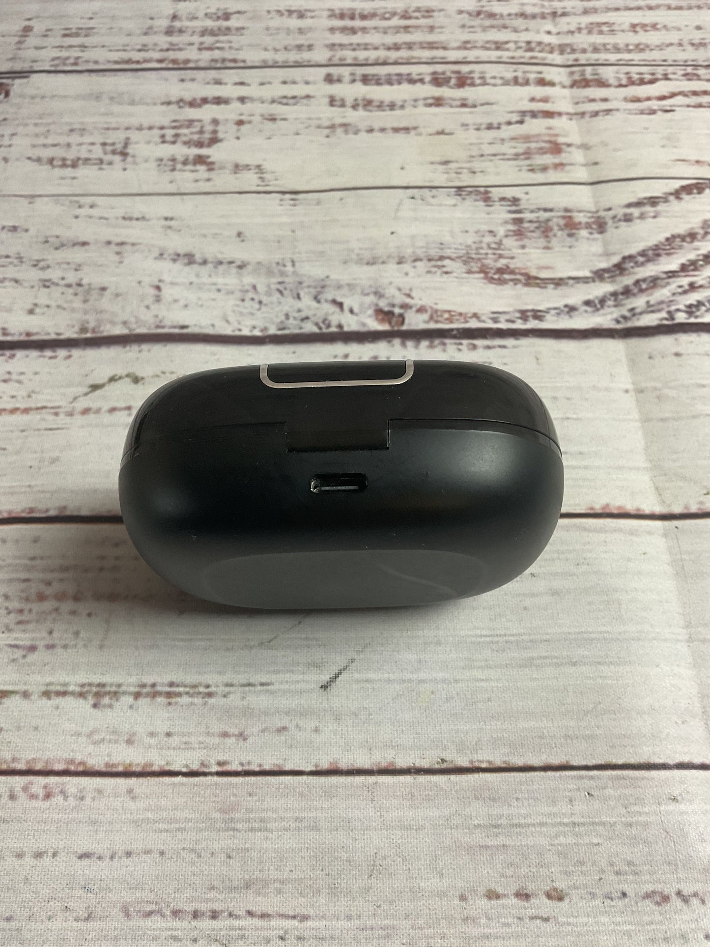 Csasan V90 Wireless Bluetooth Sport Earbuds with Charger Working