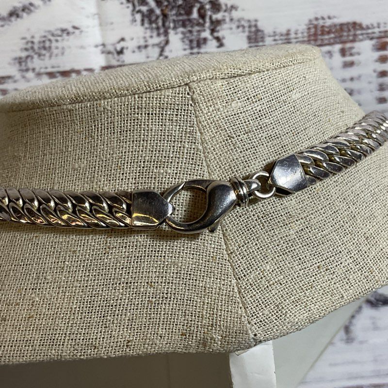 VTG. Silver Tone Collar Choker Chain Necklace- 17"