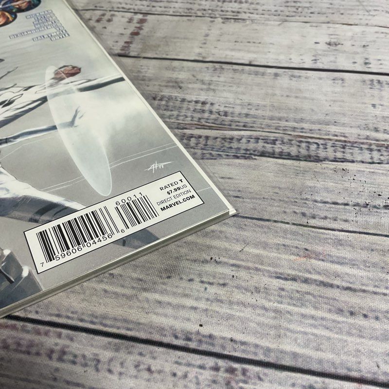 Lot Of 2 Fantastic Four #579 600 Marvel Superhero Comics Ungraded