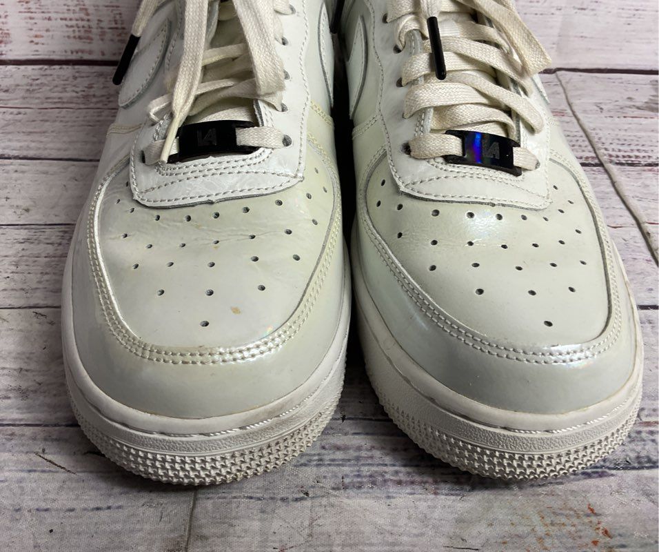 Nike Air Force 1 '07 LX Iridescent Hologram Mirror Summit Triple White 8