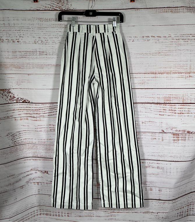 NWT Reformation White and Black Striped Wide Leg Jeans Size 23 Retail $188