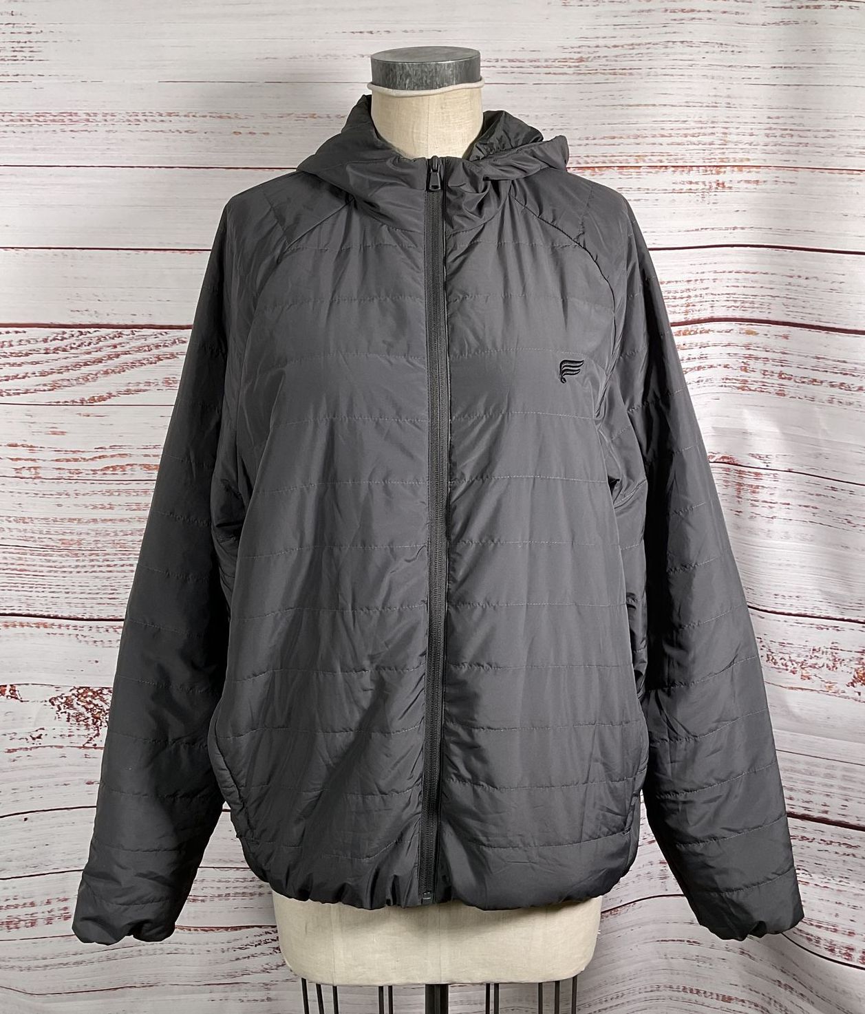Fabletics The Commuter Light Fill Jacket Oynx M
