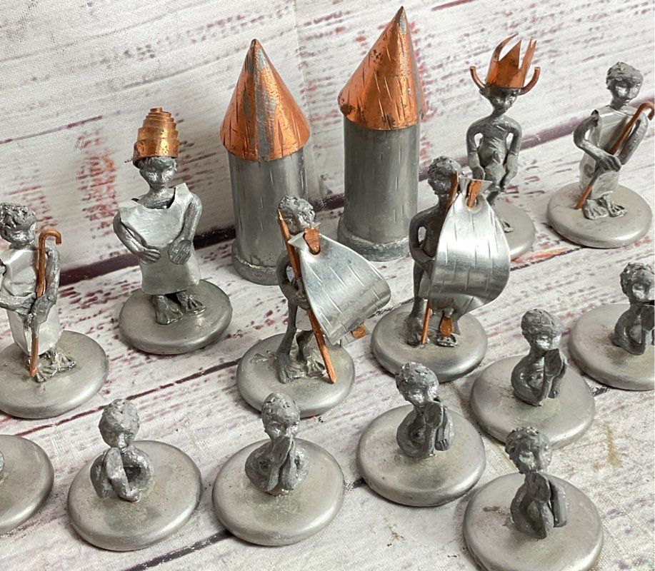 Vintage Handmade Zimbabwe 32 Piece Chess Set Pewter Copper
