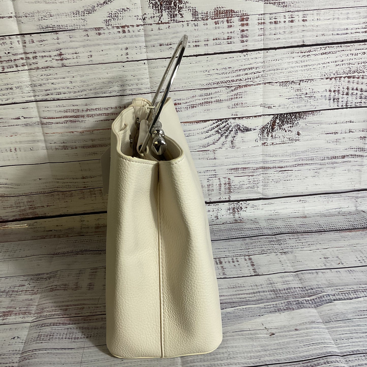 NWT LOUNGEFLY Harry Potter Deathfly Hallowe White Purse with Silver Elder Wand