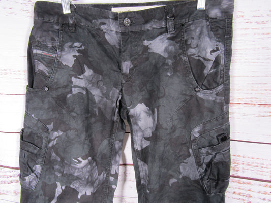 Diesel Women's Black & Gray Camo Print Slim Fit Pants Size 29