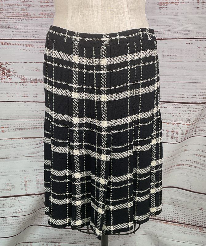 St. John Collection Plaid Knee Length Skirt Black 12