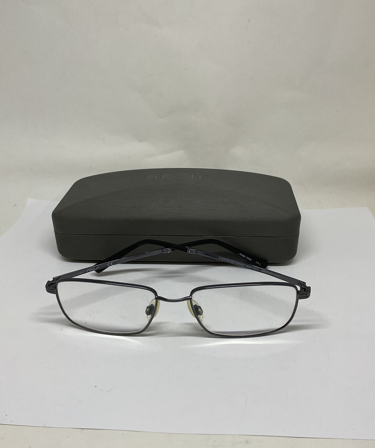 FLEXON Nathaniel 600 Eyeglasses Frames - Size 140