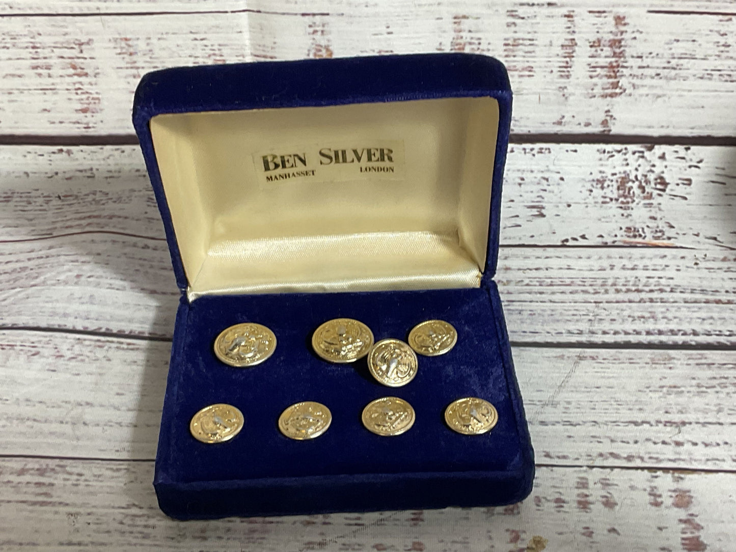 VTG. BEN SILVER Eagle Gold Tone Buttons