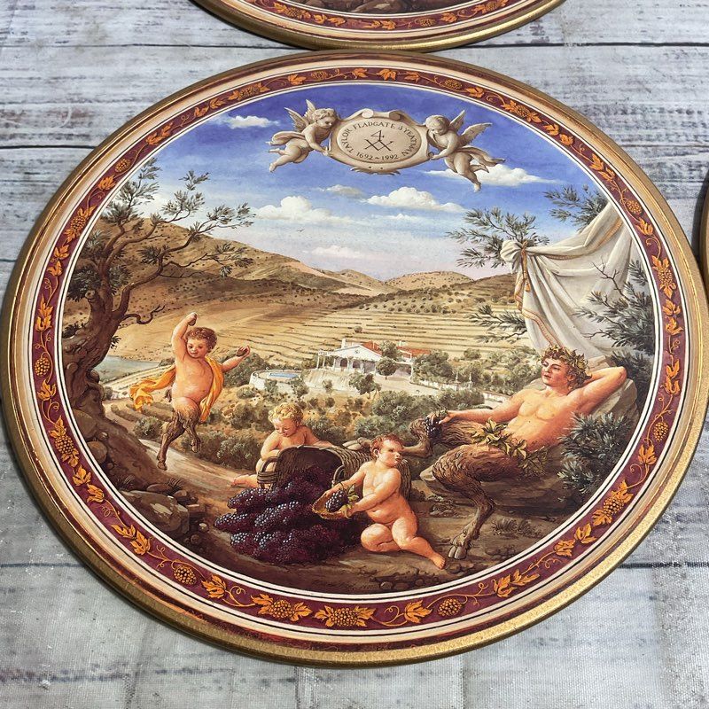 Lady Clare Set Of 4 Taylor's Port Cherub Motif Round 9" Lacquer Finish Placemat