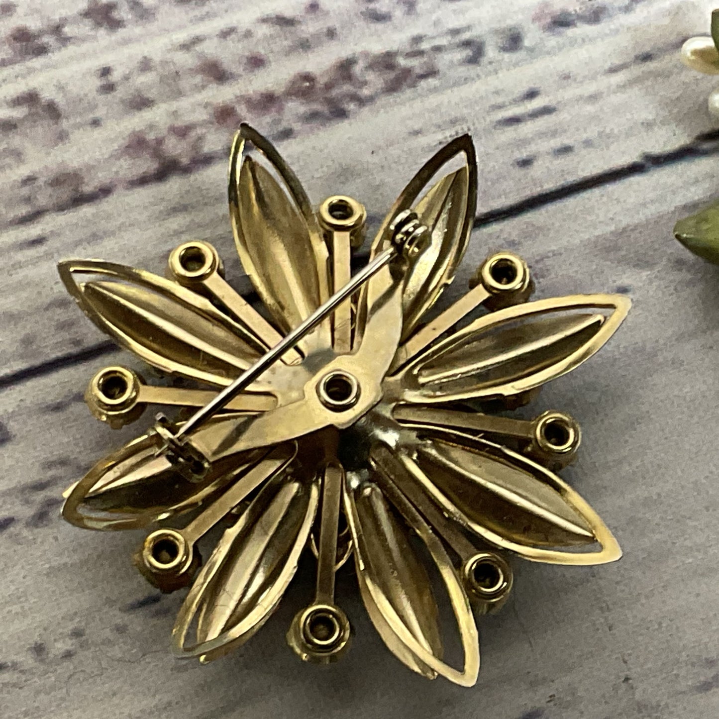 Set of 2 VTG. Faux Pearl and Rhinestone Brooches- 2" & 2.25"