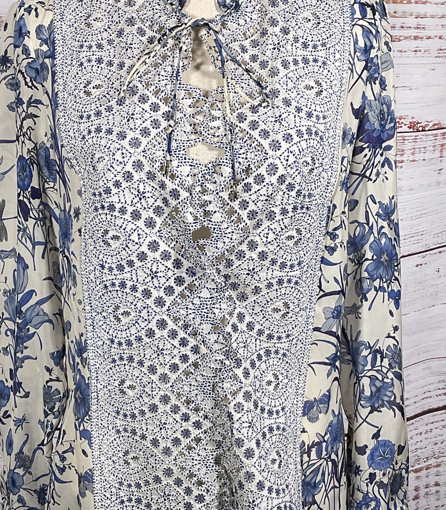Gucci Silk Floral Lace Snap Button Long Sleeve Blouse Blue White 44