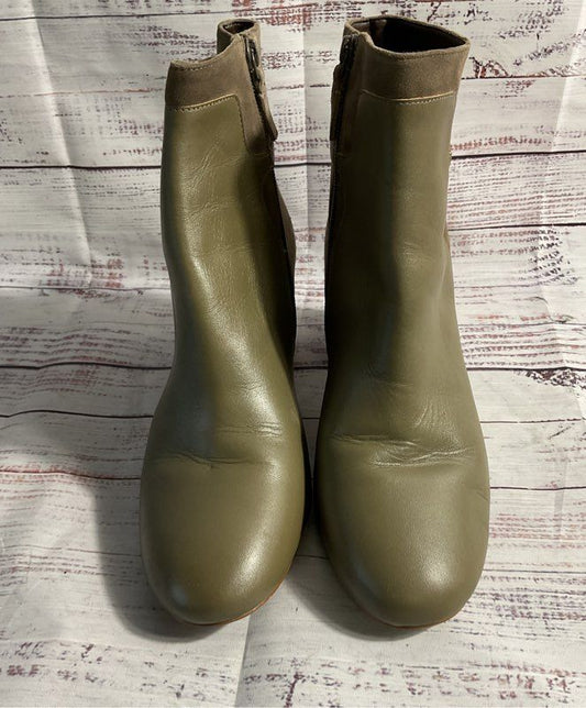 Cole Haan Grandseries Women's Gray Leather & Suede Side Zip Booties Size 10 B