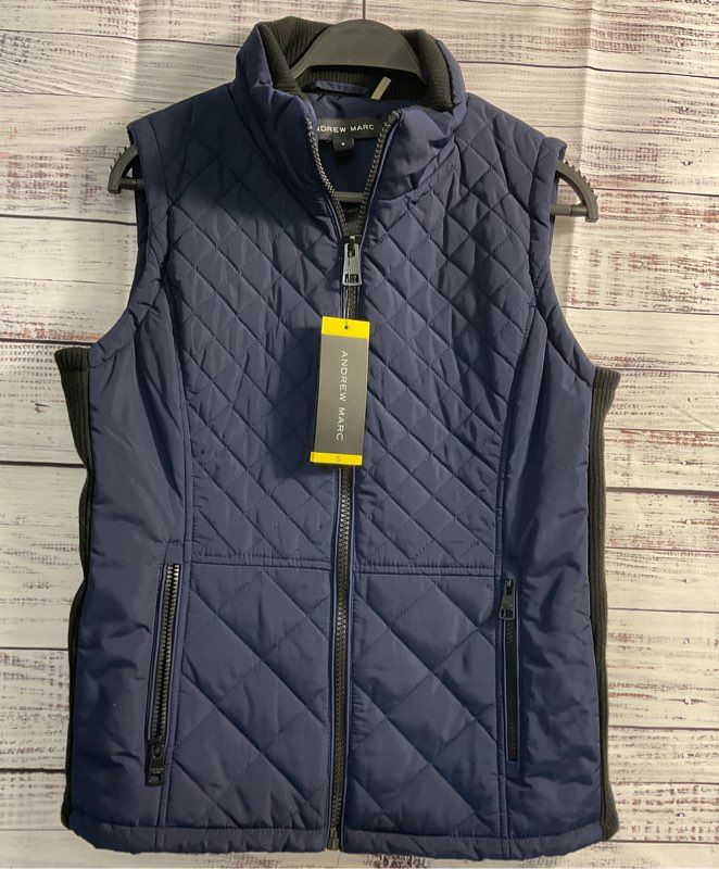 NWT Women's Andrew Marc Navy quilted vest Size S