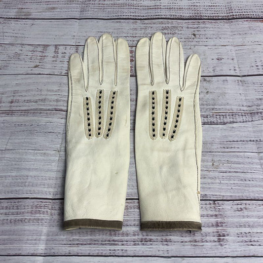 Vintage Ivory Kidskin Leather Stitching Detail Driving Gloves - Size 6.5