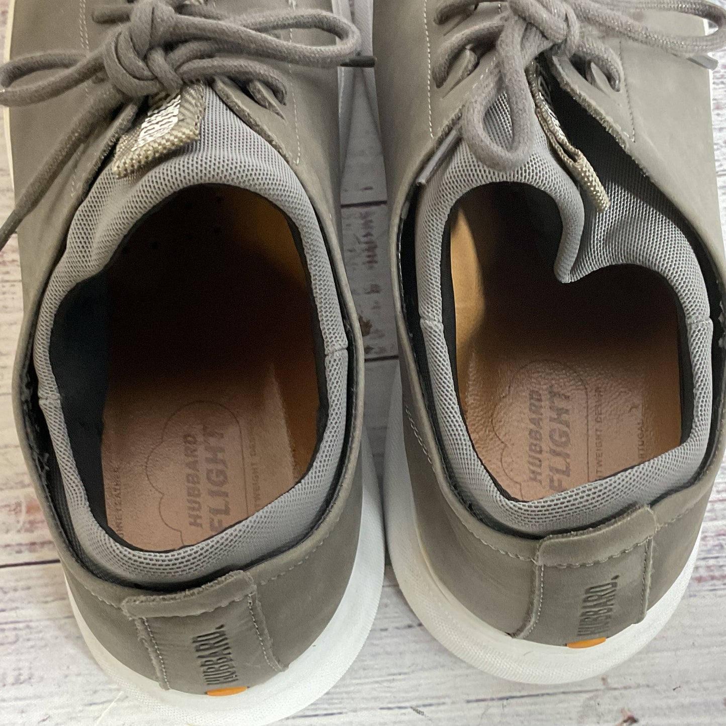 HUBBARD Flight Men's Gray Sneaker Shoe- SZ 9.5