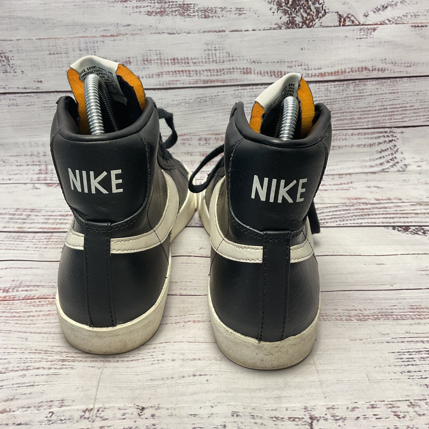 Nike Blazer Mid 77 Black White Sneaker Shoe Men Size 8.5