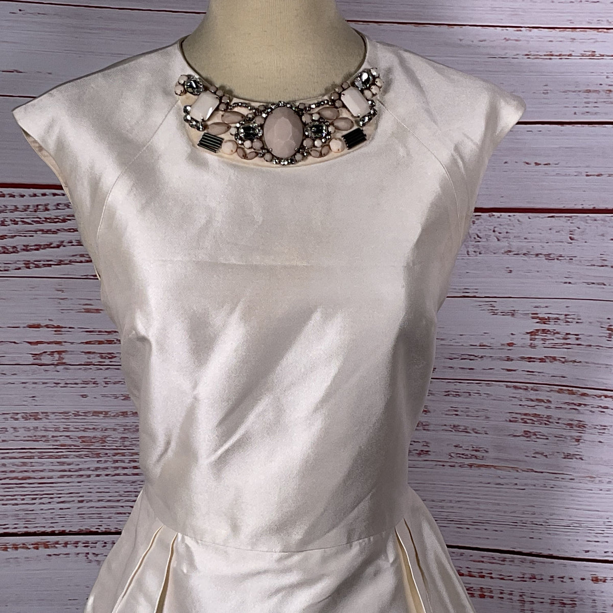 MONIQUE LHULLIER Women's White Back Cut Out Sleeveless Dress- SZ 8 (AS-IS)