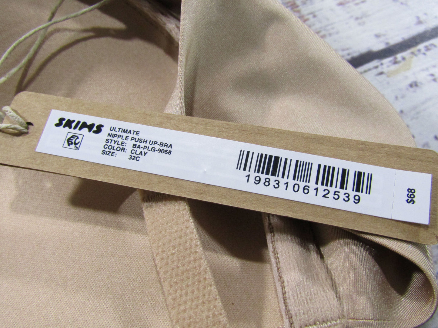 Skims Ultimate Nipple Push Up Bra Size 32C