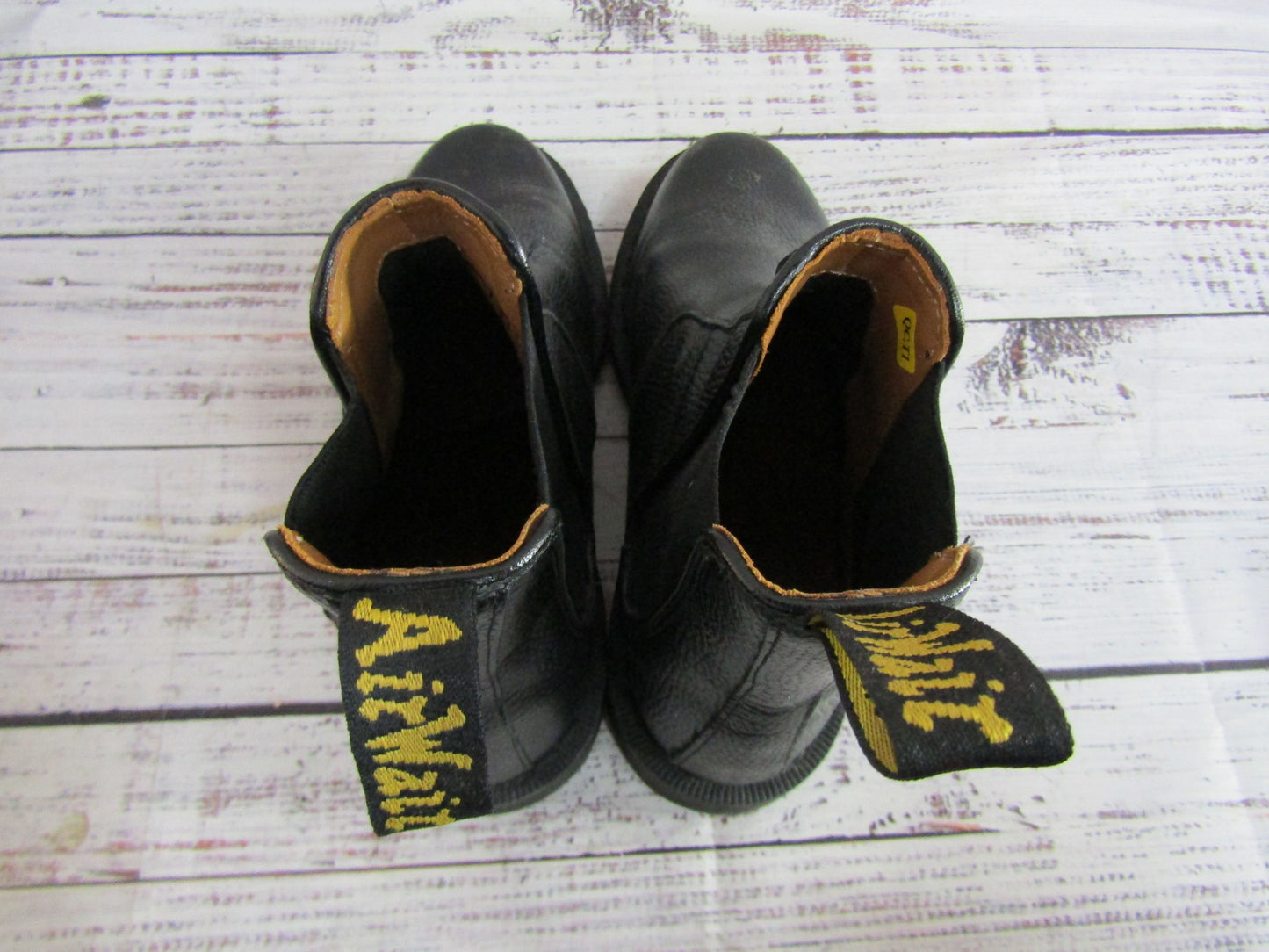 Dr. Martens Victor Men's Pebbled Black Leather Chelsea Boots Size 7