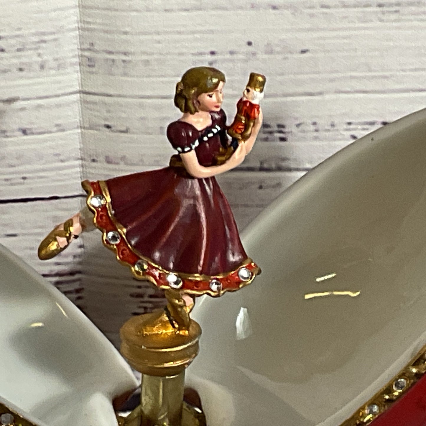 2004 ARDLEIGH ELLIOTT Porcelain The Nutcracker Ballet Musical Egg (WORKS!!!)