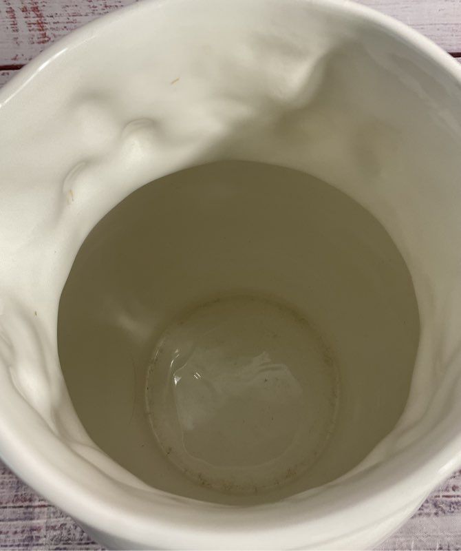 Vintage Este C.e. White Porcelain Pitcher Made In Italy 7.5"