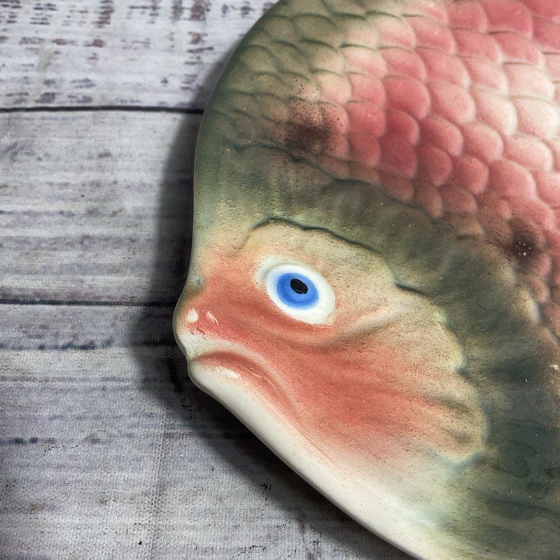 Vintage Italian Ceramic Hand Painted Pink & Green 10" Fish Plate
