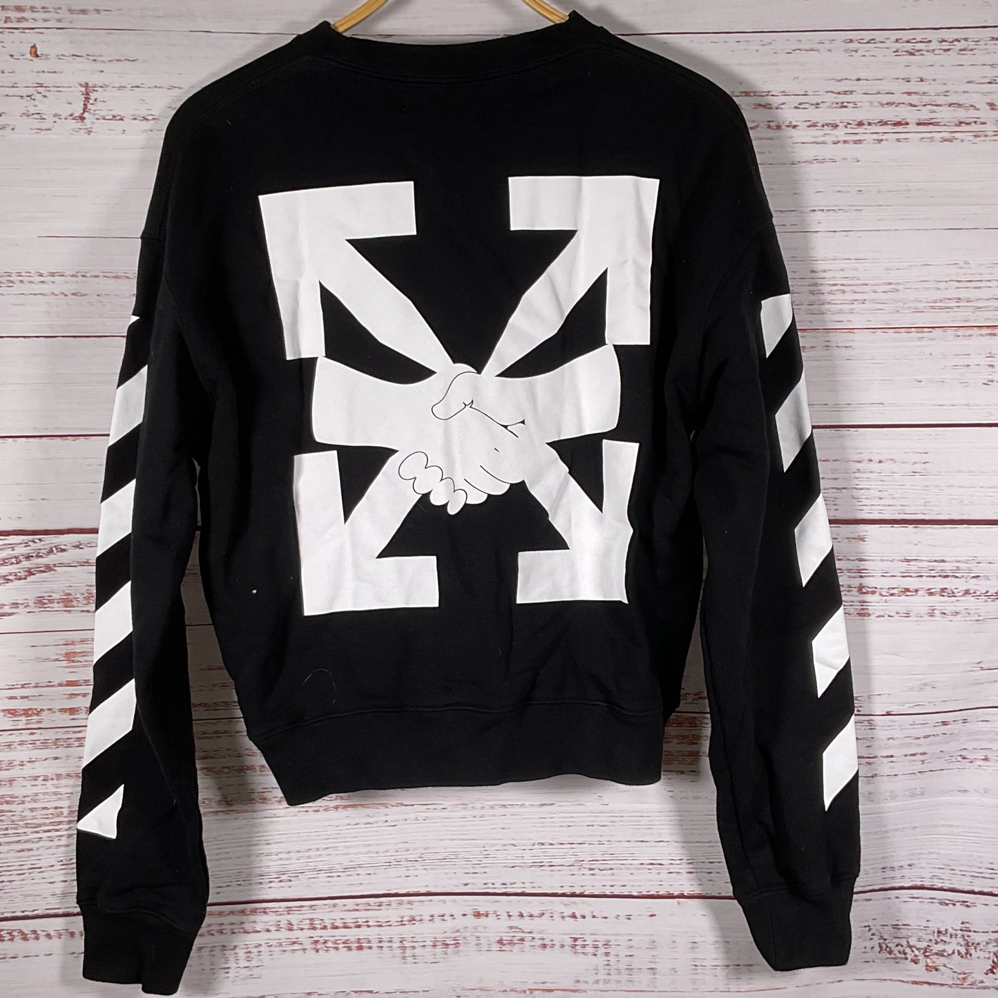 OFF-WHITE Men's Black Arrow Print Crewneck Sweatshirt- SZ S