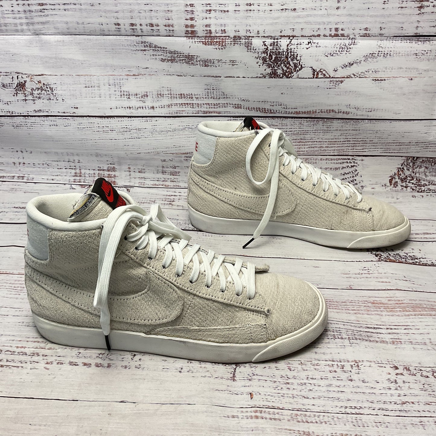 Nike Stranger Things x Blazer Mid QS 'Upside Down' White Athletic Shoe Men Sz8