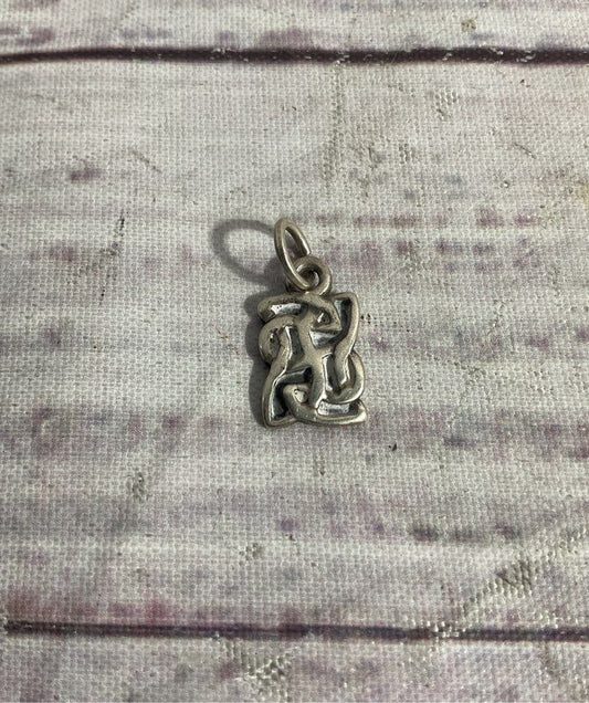 Sterling Silver 925 Celtic Knot Ruined Mini Pendant