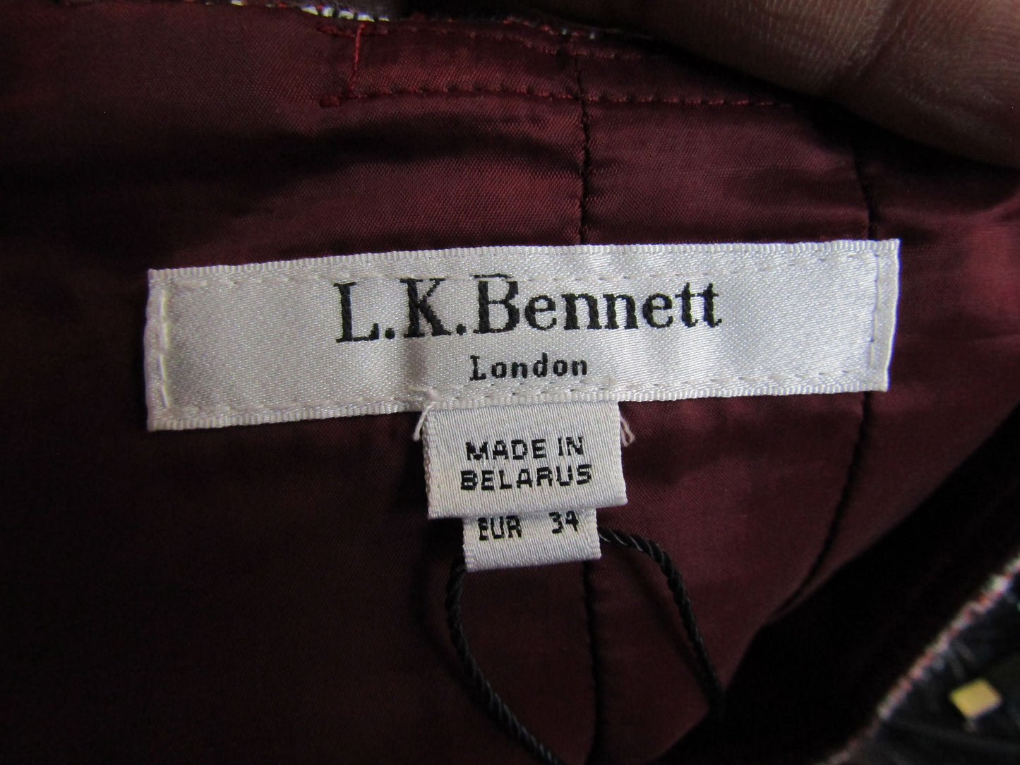 L.K. Bennett Women's Red Tweed Skirt Size 2