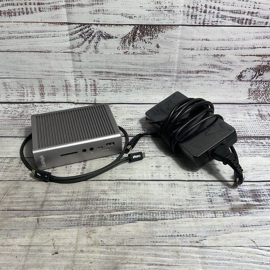 CalDigit Thunderbolt Station 3 Plus Power Bank w/ Cords *FOR PARTS/REPAIR*