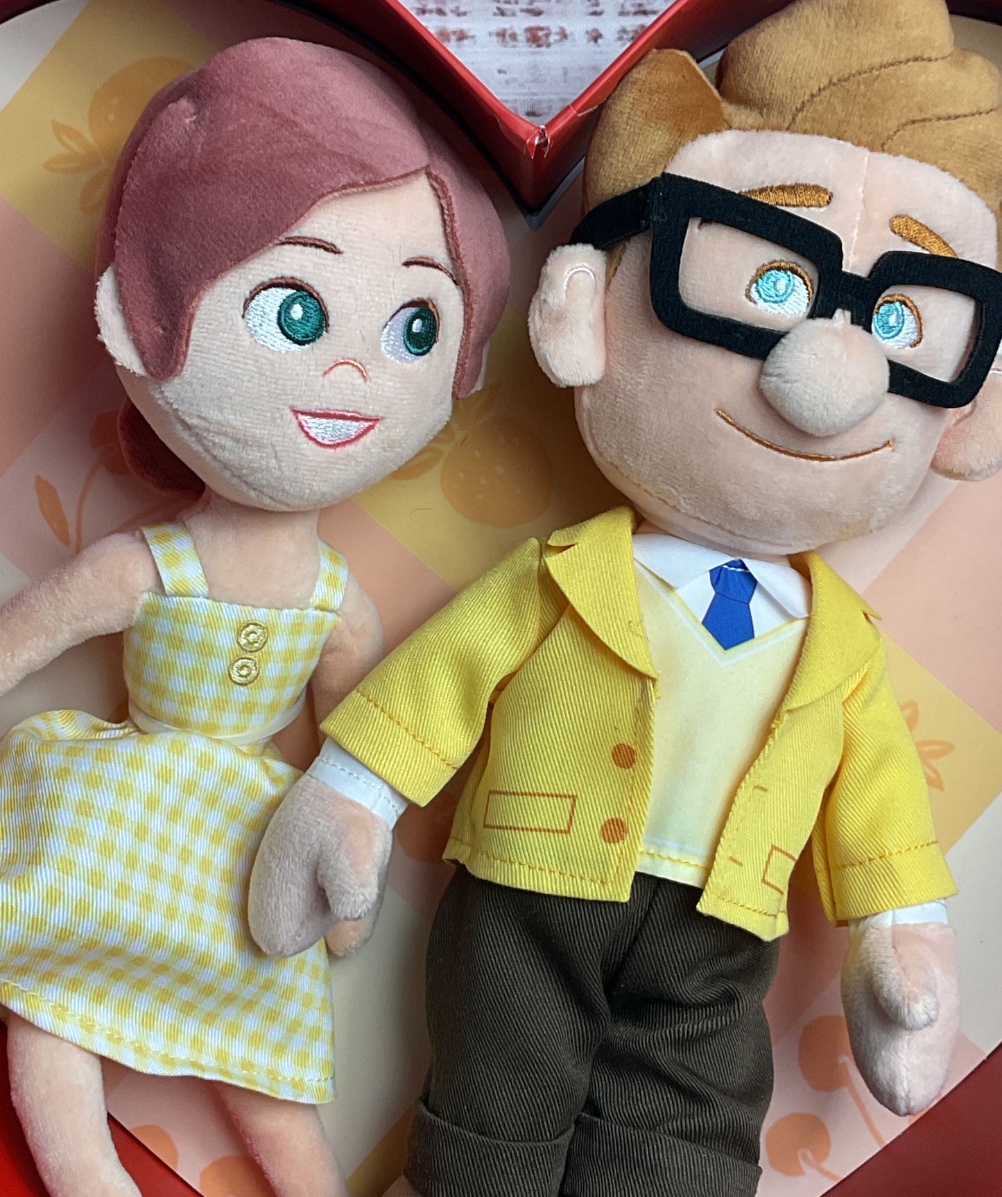 Disney Parks UP Carl & Ellie Valentine Plush Dolls Gift Set