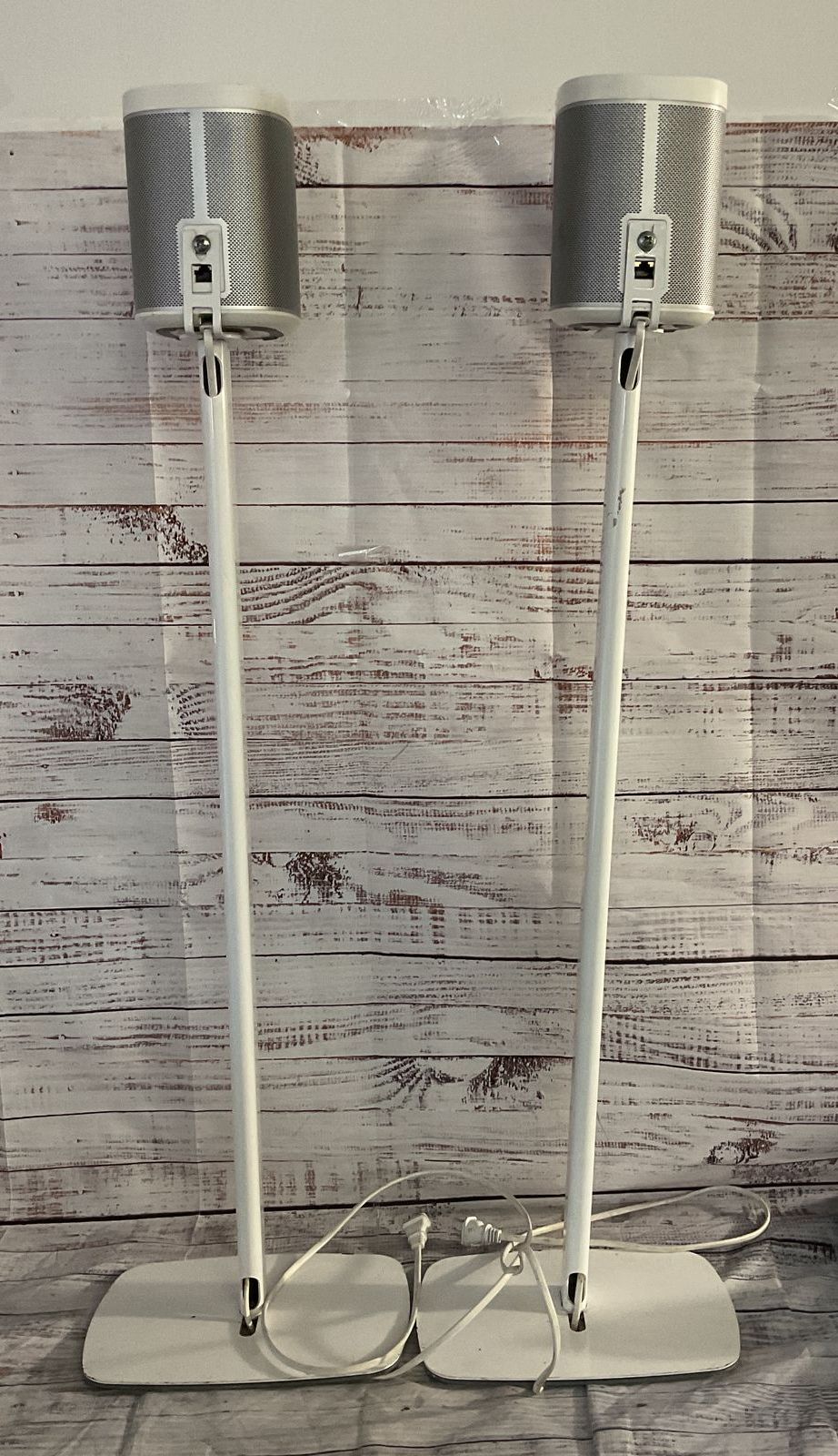 Sonos Play 1 Speakers With Flexson Floor Stands White